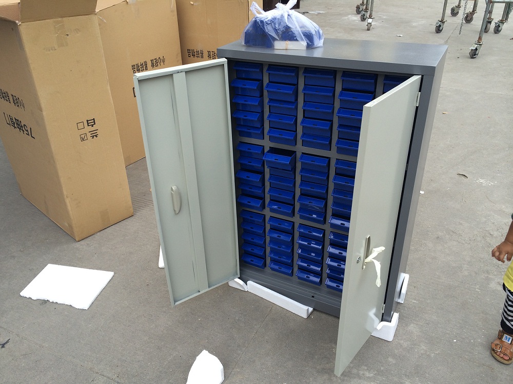 75抽带门带锁成都零件柜